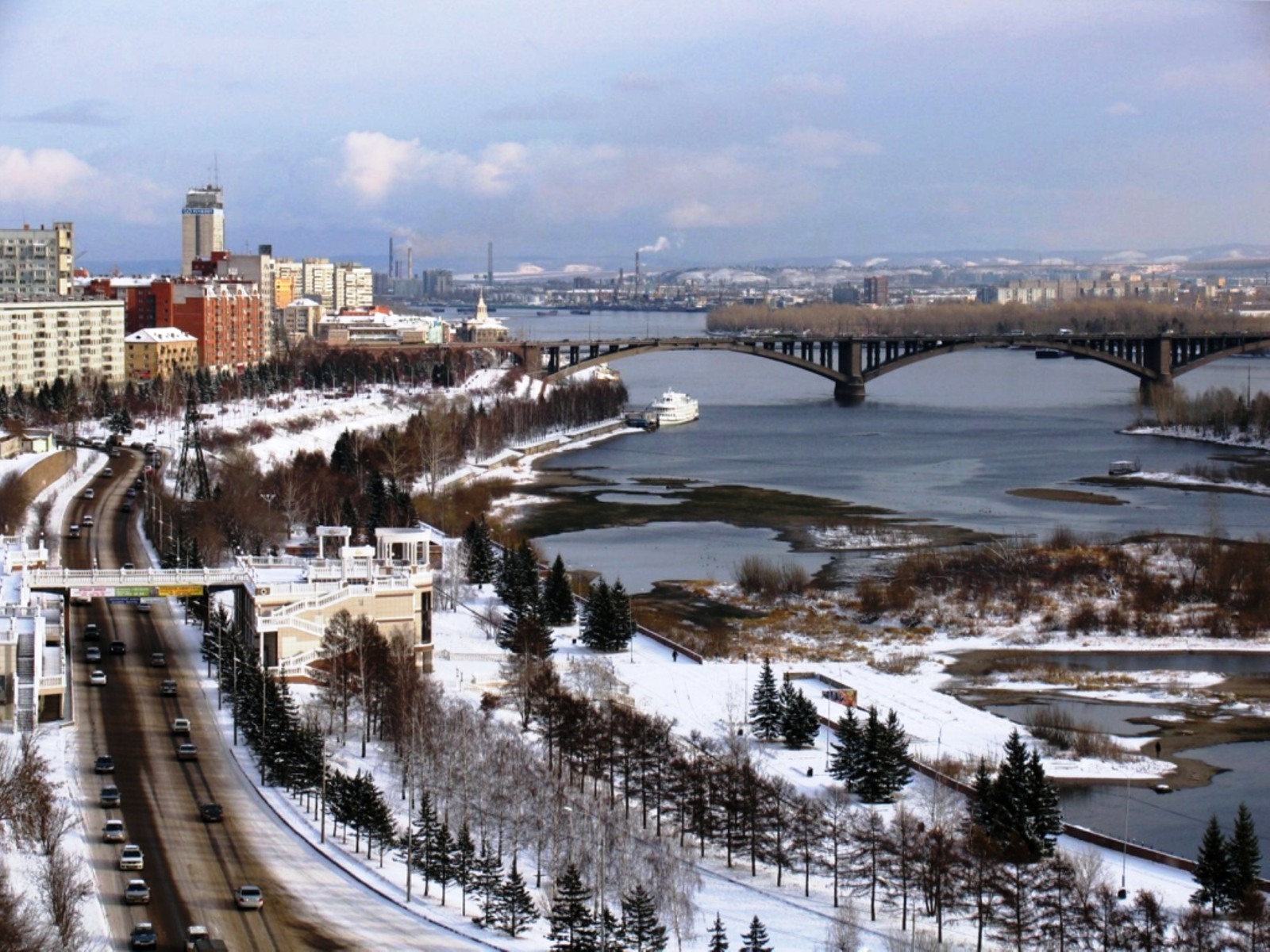 Красноярск набережная Енисея