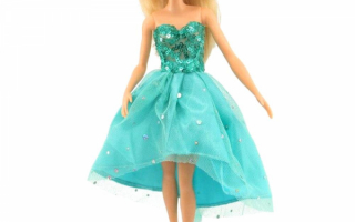 Куклла Барби  в модном платье
